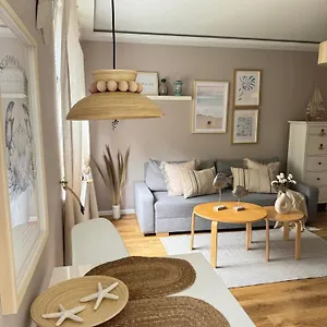 Apartament Happy House