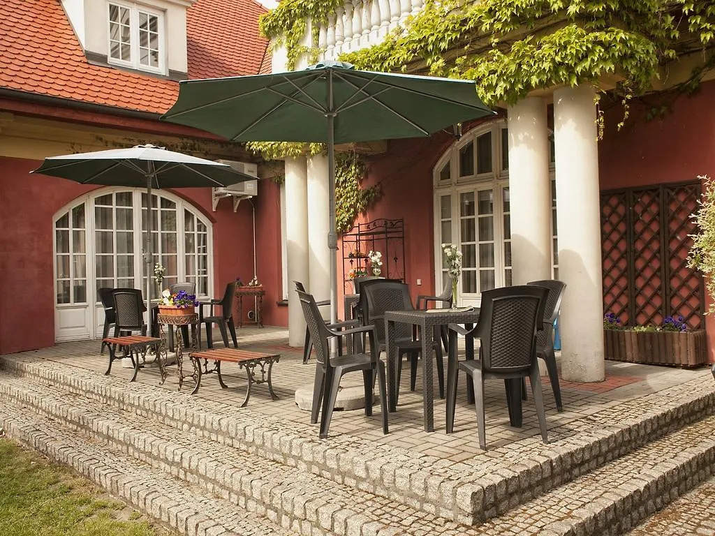 Pensjonat Zacisze Plewiska Guest house