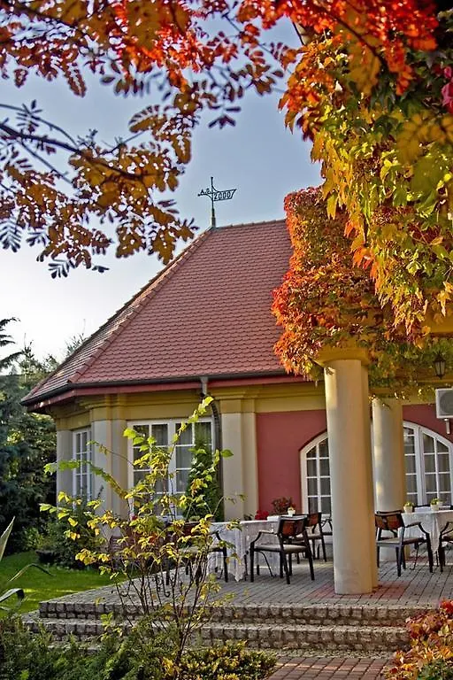 Pensjonat Zacisze Plewiska 3*,  Poland